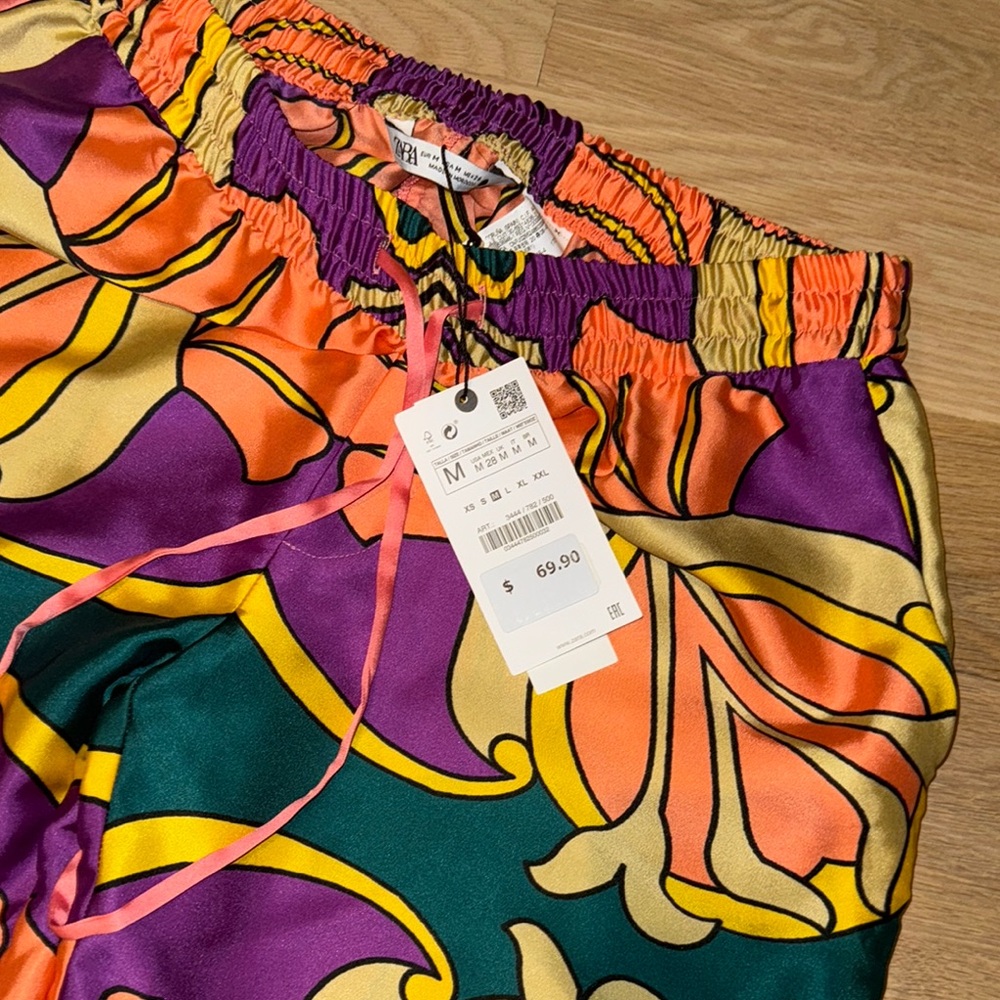 Colorful Patterned Pants - Picture 2 of 2